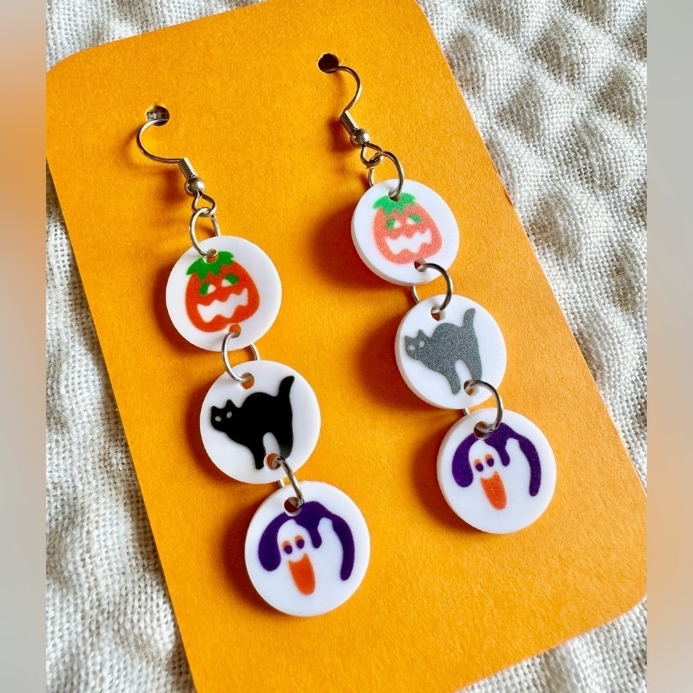 New Pillsbury Halloween Cookie Design Pumpkin, Black Cat, Ghost Acrylic Earrings - Picture 5 of 5